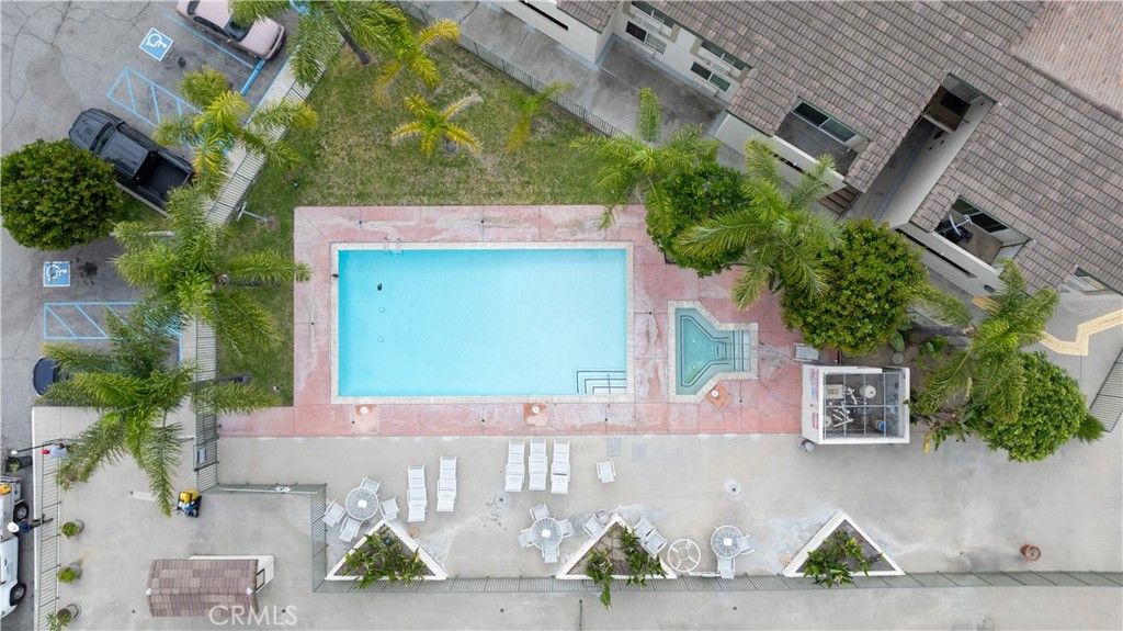 Image 16 of property listing at 15000 Downey 211, Paramount, CA 90723