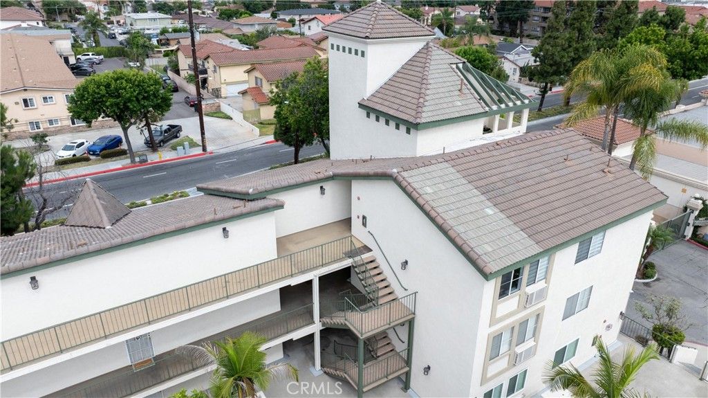 Image 21 of property listing at 15000 Downey 211, Paramount, CA 90723