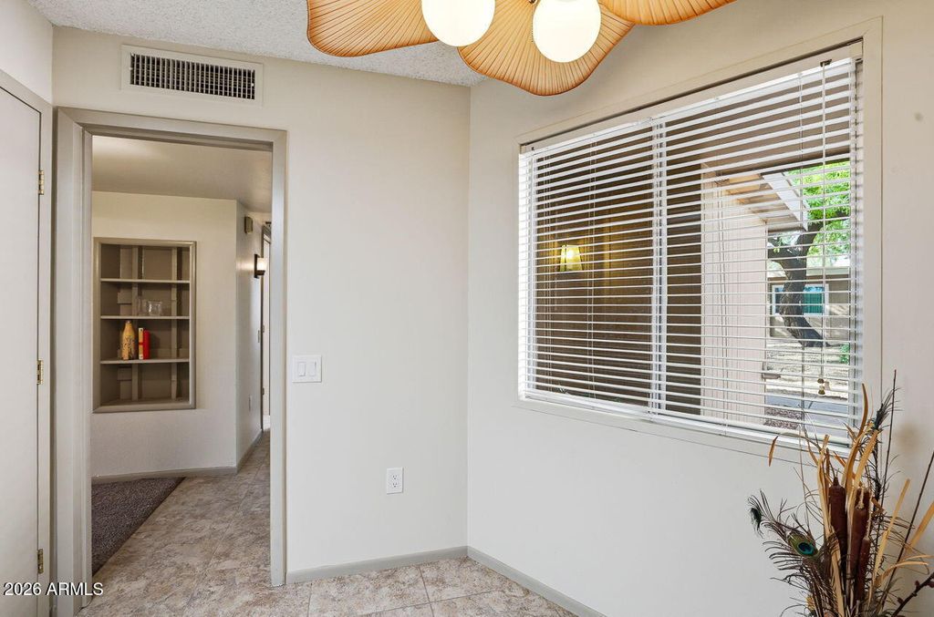 Image 15 of property listing at 13659 N 109TH Avenue, Sun City, AZ 85351