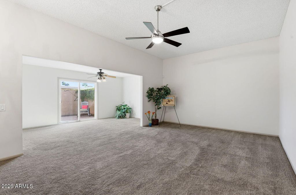Image 16 of property listing at 13659 N 109TH Avenue, Sun City, AZ 85351