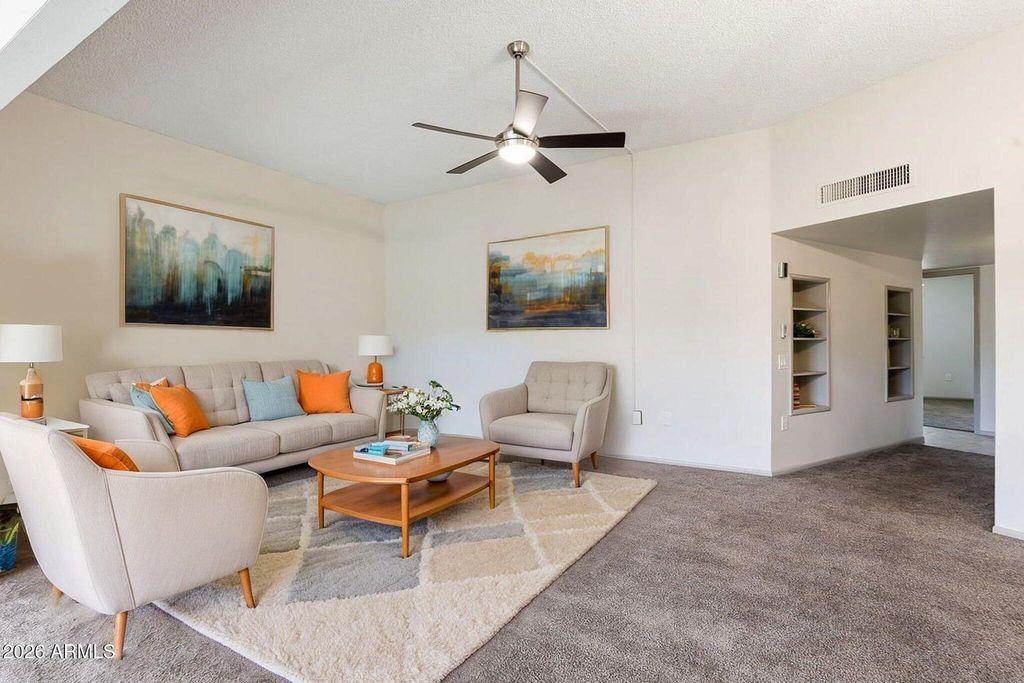 Image 4 of property listing at 13659 N 109TH Avenue, Sun City, AZ 85351