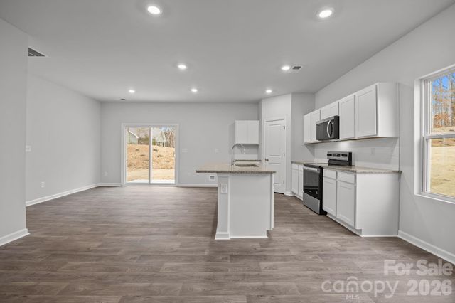 2670 Trawler Way, Kannapolis, NC 28083