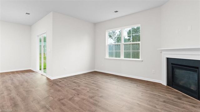 2775 Luxborough Lane, Mebane, NC 27302