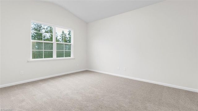 2775 Luxborough Lane, Mebane, NC 27302