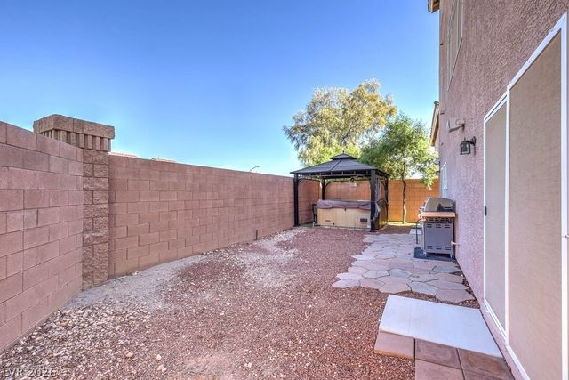 5490 Tulip Hill Avenue, Las Vegas, NV 89141