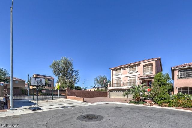 5490 Tulip Hill Avenue, Las Vegas, NV 89141
