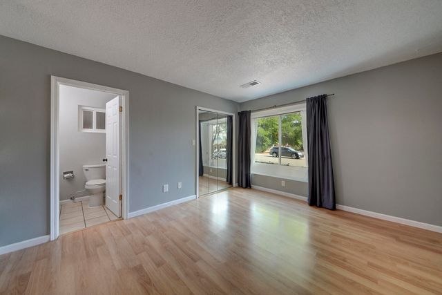 6358 SANDPIPER Trail NE, Rio Rancho, NM 87144