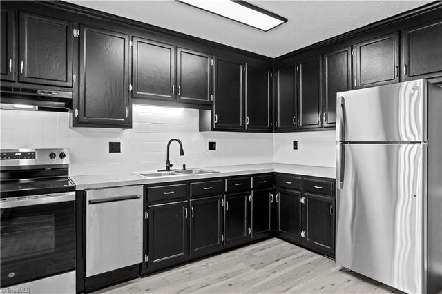 380 Vista Circle D, Winston-salem, NC 27106