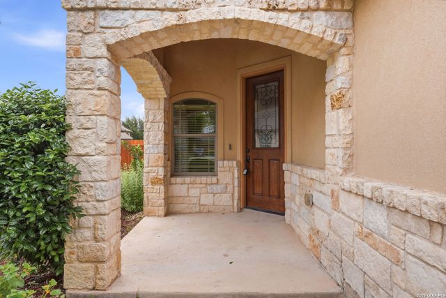15708 Dell Ln, Selma, TX 78154