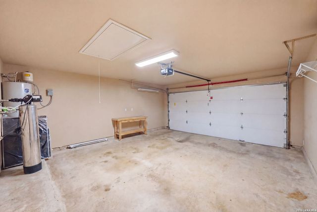 15708 Dell Ln, Selma, TX 78154