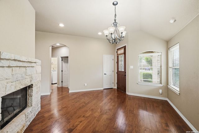 15708 Dell Ln, Selma, TX 78154
