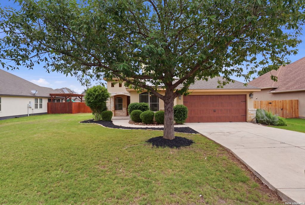 15708 Dell Ln, Selma, TX 78154