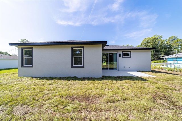 7 OAK TRAIL, Ocala, FL 34472