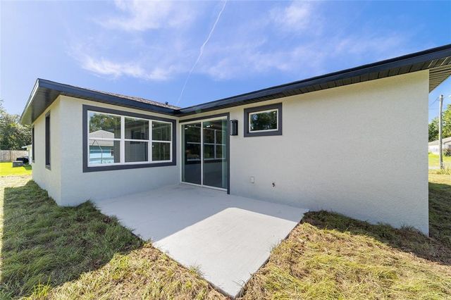 7 OAK TRAIL, Ocala, FL 34472