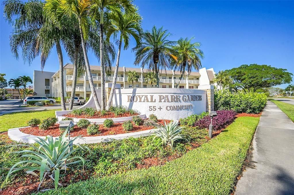 6850 Royal Palm Blvd 208, Margate, FL 33063