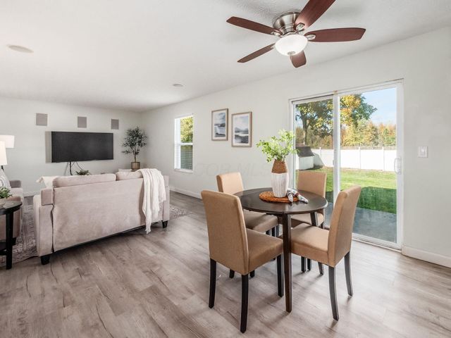 4638 Thornoak Drive, Grove City, OH 43123