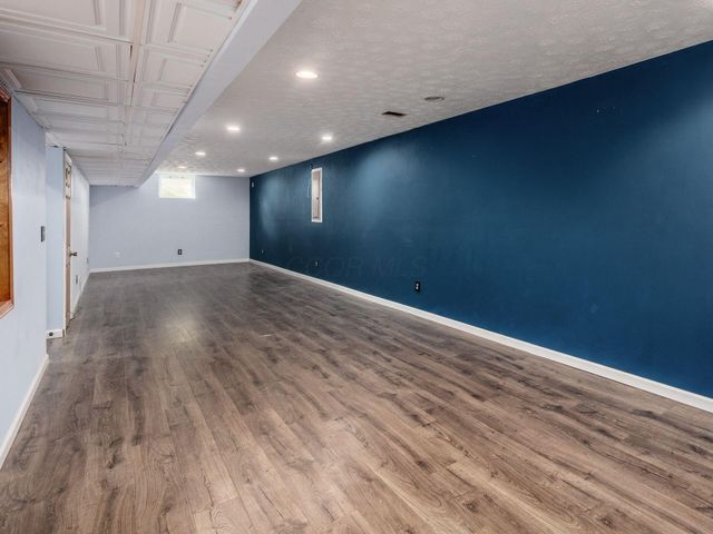 4638 Thornoak Drive, Grove City, OH 43123