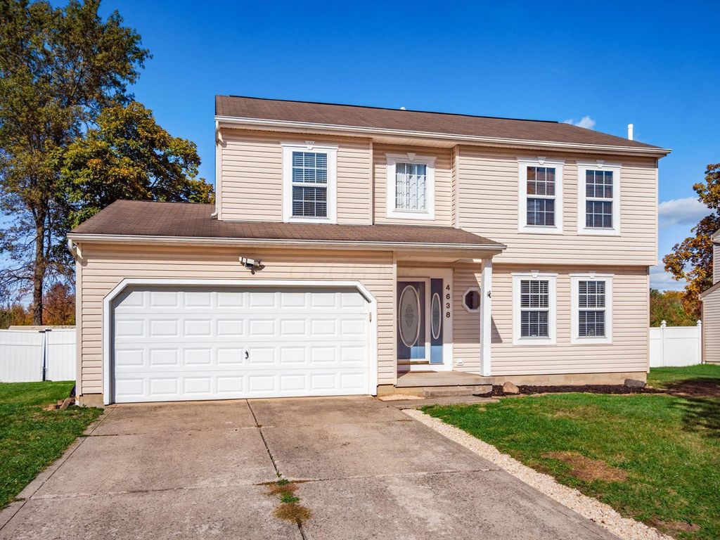 4638 Thornoak Drive, Grove City, OH 43123