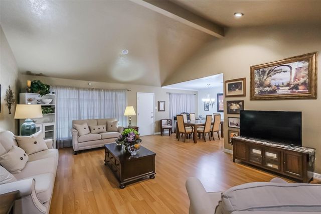 7602 Alperton Drive, Houston, TX 77088