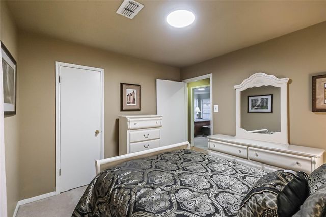 7602 Alperton Drive, Houston, TX 77088