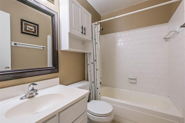 7602 Alperton Drive, Houston, TX 77088