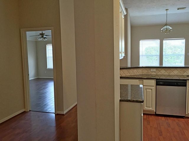 7411 Orchard Hills Lane, Sugar Land, TX 77479