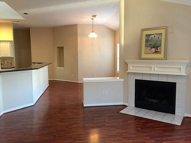 7411 Orchard Hills Lane, Sugar Land, TX 77479