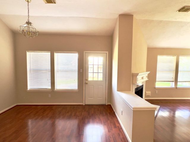 7411 Orchard Hills Lane, Sugar Land, TX 77479