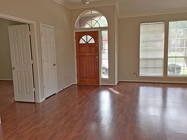 7411 Orchard Hills Lane, Sugar Land, TX 77479