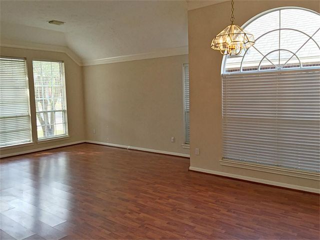 7411 Orchard Hills Lane, Sugar Land, TX 77479