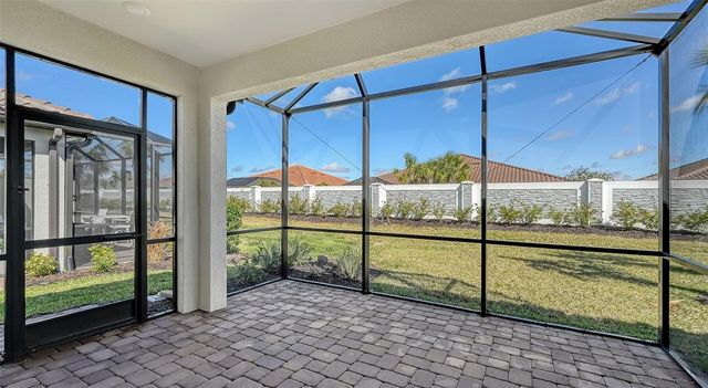 6070 MESA GLEN, Bradenton, FL 34203