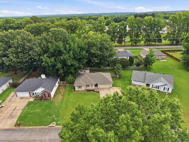 21 Fox Run Drive, Cabot, AR 72023