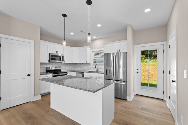 822B W Madison St B, Pulaski, TN 38478