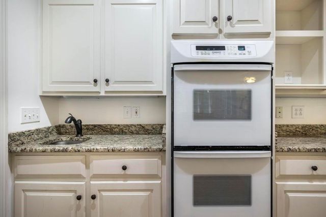 155 Howard Oaks Drive, Macon, GA 31210