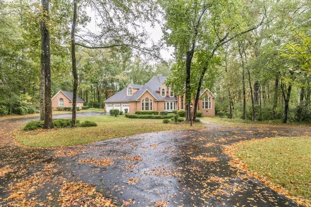 155 Howard Oaks Drive, Macon, GA 31210