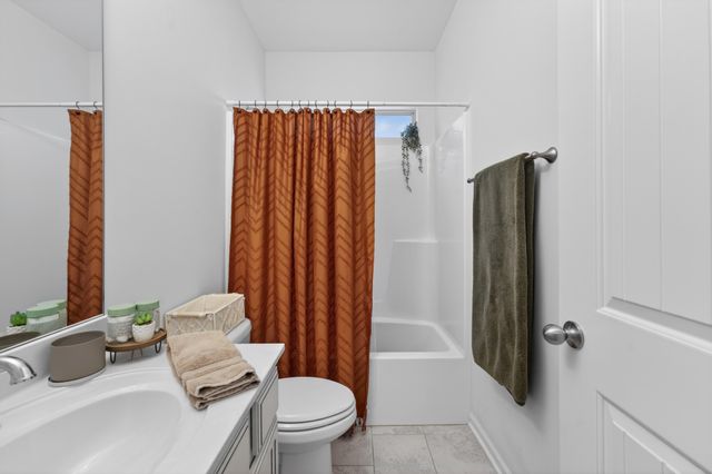 3664 Stormy Ln, Rockvale, TN 37153