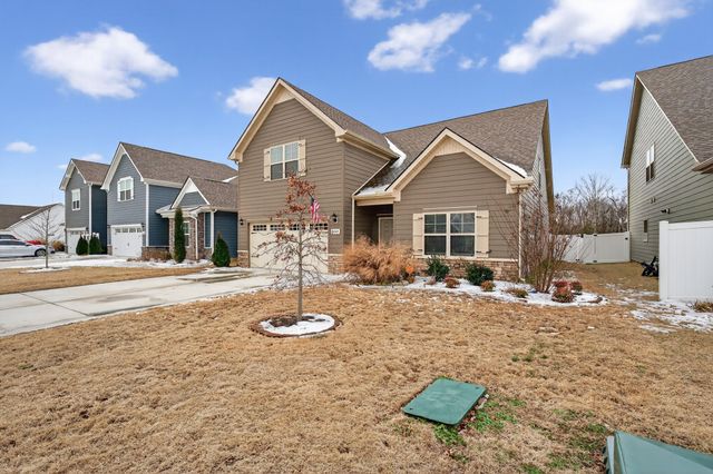 3664 Stormy Ln, Rockvale, TN 37153