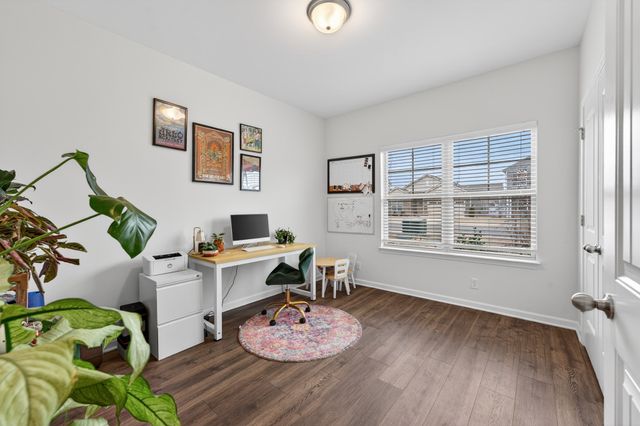 3664 Stormy Ln, Rockvale, TN 37153