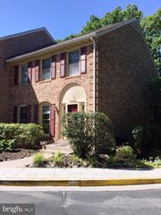 10119 CRESTBERRY PL, Bethesda, MD 20817