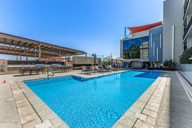 2300 E CAMPBELL Avenue 104, Phoenix, AZ 85016