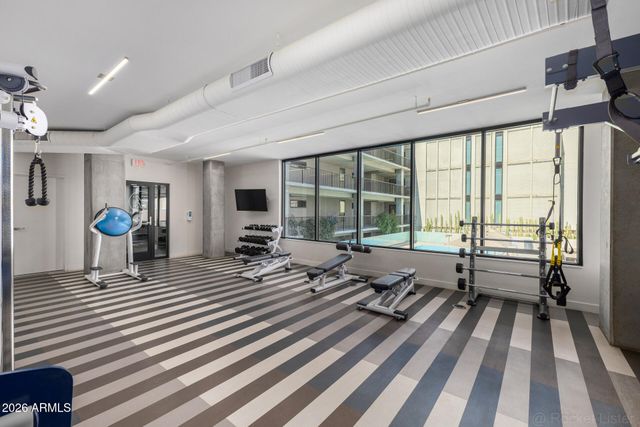 2300 E CAMPBELL Avenue 104, Phoenix, AZ 85016