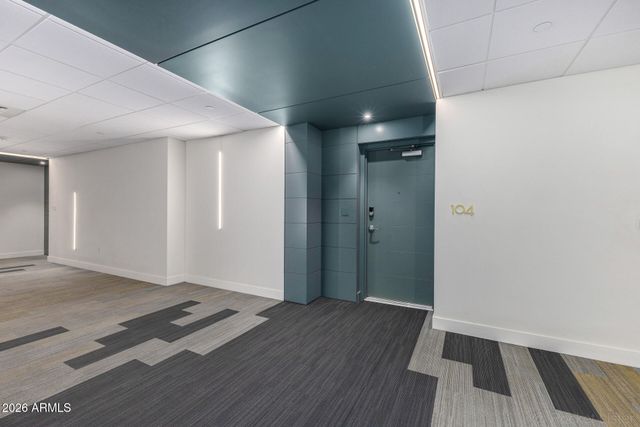 2300 E CAMPBELL Avenue 104, Phoenix, AZ 85016