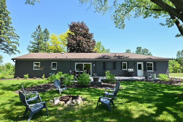 485 Killarney ROAD, Hartford, WI 53027