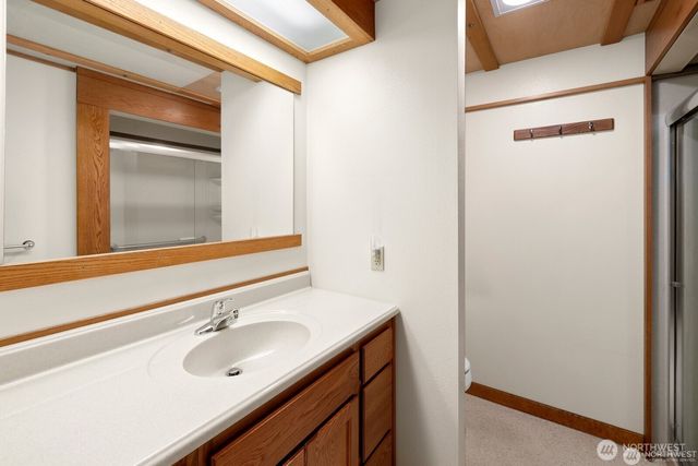7821 East Side Drive NE, Tacoma, WA 98422