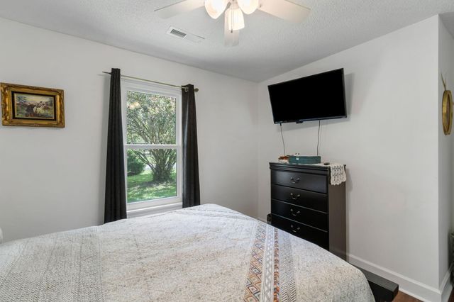 222 Mohican Circle, Summerville, SC 29483