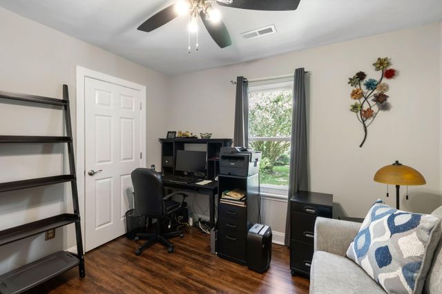 222 Mohican Circle, Summerville, SC 29483