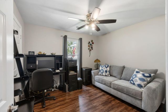222 Mohican Circle, Summerville, SC 29483