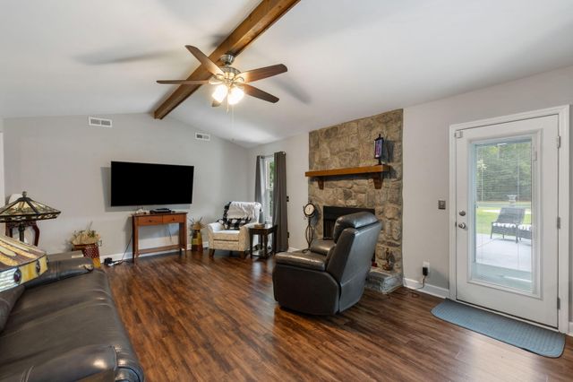 222 Mohican Circle, Summerville, SC 29483