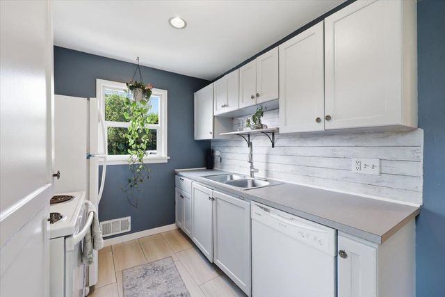 5811 N Forest Blvd, Spokane, WA 99205