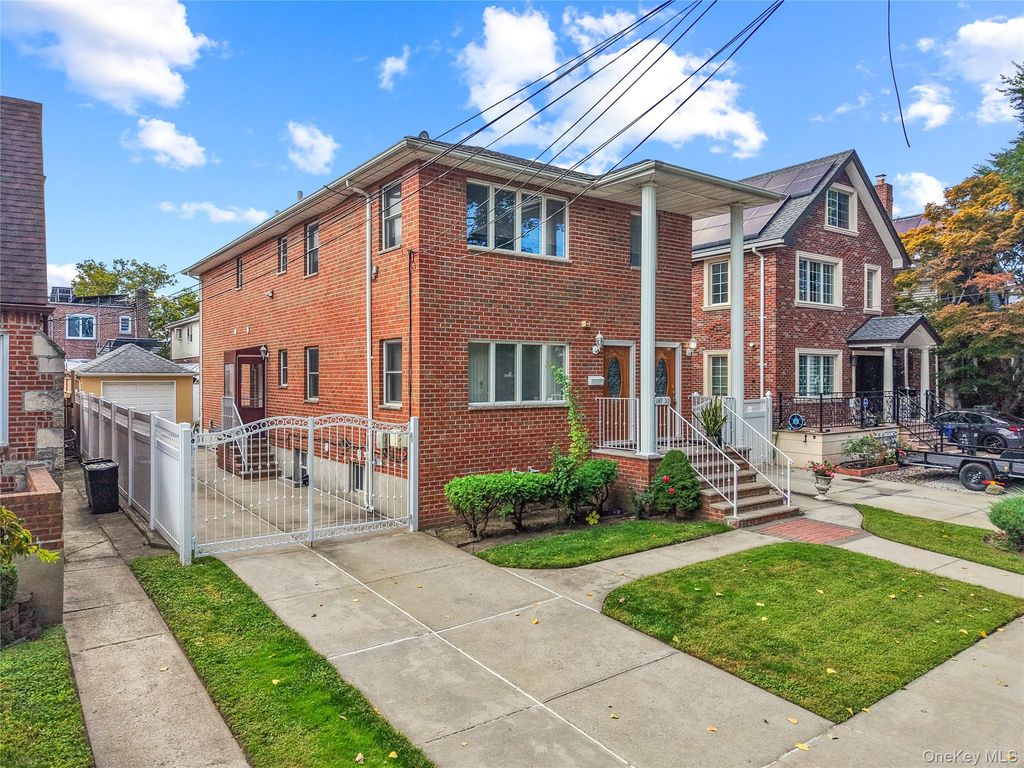 14950 16th Road, Whitestone, NY 11357 — photo 3